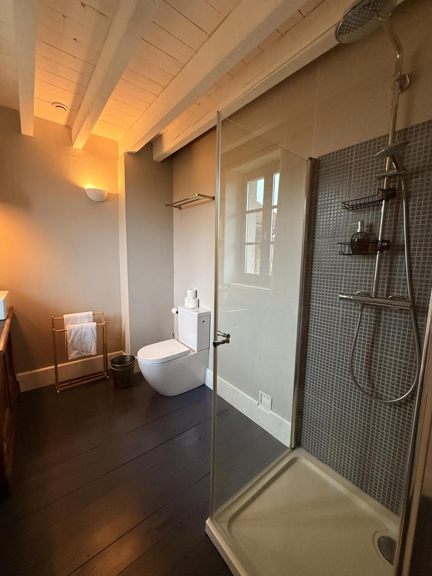 Maison De Charme Pres De Geneve, Vue Et Terrasse - Ideal Familles! Holiday home Etrembieres